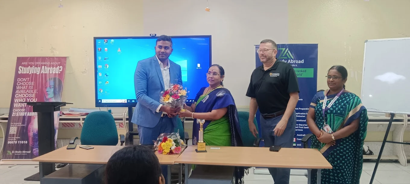 Z1 Study Abroad gallery image 3